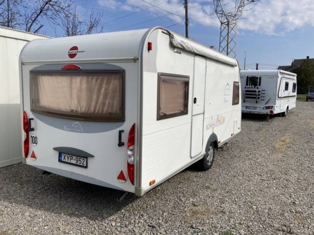 burstner-flipper-460-ts-berelheto-lakokocsi-pecs-08 könnyű lakókocsi, lakóautó, lakóautó bérlés, lakókocsi, lakókocsi bérlés, lakokocsi berles