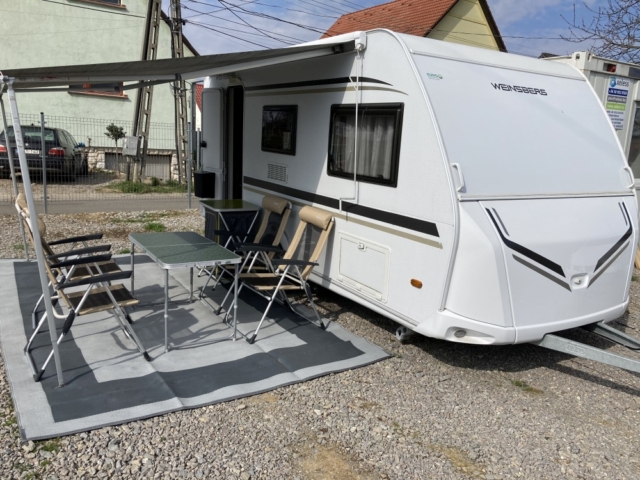 weinsberg-420-qd-berelheto-lakokocsi-pecs-16 könnyű lakókocsi, lakóautó, lakóautó bérlés, lakókocsi, lakókocsi bérlés, lakokocsi berles