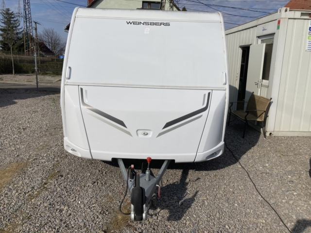 weinsberg-480-qdk-berelheto-lakokocsi-pecs-02 könnyű lakókocsi, lakóautó, lakóautó bérlés, lakókocsi, lakókocsi bérlés, lakokocsi berles